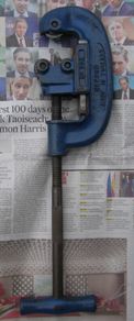 Record 202 Pipe Cutter