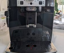 Delonghi Magnifica S - bean to cup