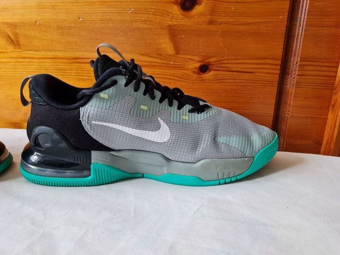 2023 nike air max alpha Size 8 eu 42.5 grey/green in excellent condition