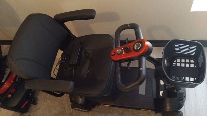 Mobility scooter