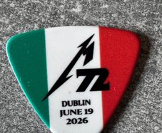 METALLICA pick Dublin 19th M72 Tour
