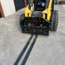 Massey 516 skid steer Image 4