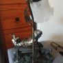 Bronze style table lamp-damage to paint Image 4