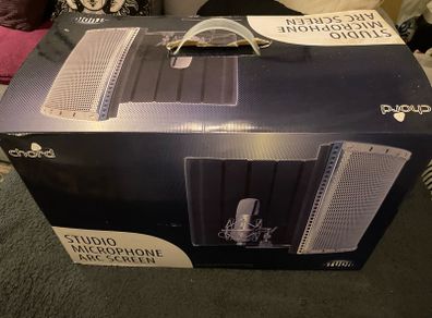 Studio microphone arc screen