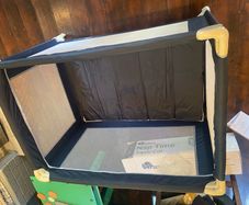 Travel cot