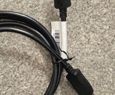 DisplayPort Cable