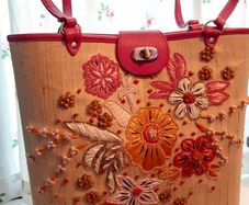 Stunning Floral Embellished Zippa Designer Bag Legally Blonde Y2K