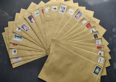 25 International Postage W Stamped Envelopes