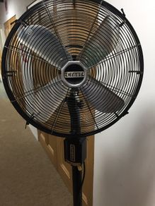 Cinni electric floor standing fan