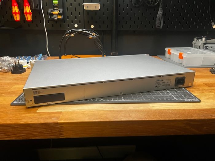 Ubiquiti UniFi Dream Machine Pro (UDM-Pro)