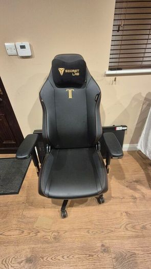 gaming chair