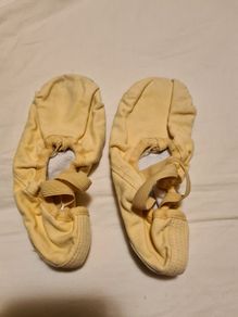 Ballet shoes