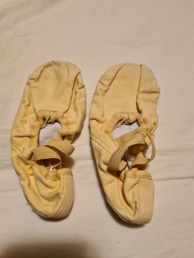 Ballet shoes