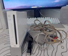 Nintendo Wii Gaming Console RVL-001