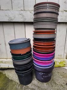 plastic pots