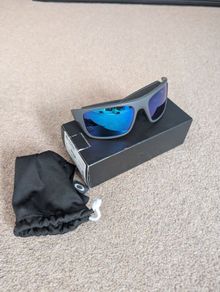 Oakley Drop point NEW