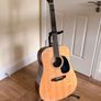 Acoustic guitar Image 5