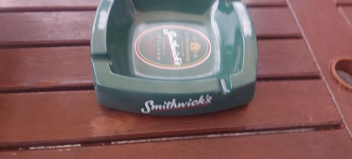 Smithswicks ashtray, collectors item ,with smoking bans advertising bans for health reasons on ashtrays,,buyer collects or pays postage thank you,,sold as seen ,