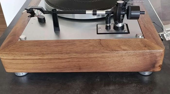 Thorens TD 146