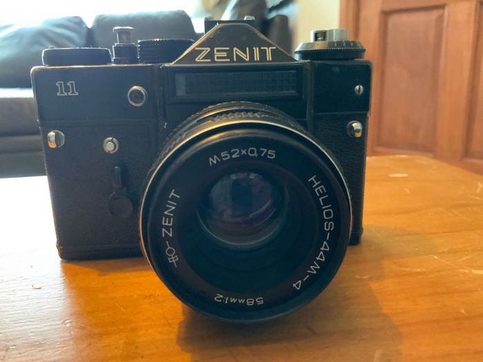 Zenit 11