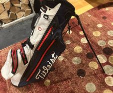 Titleist Players 4 StaDry Golf Bag