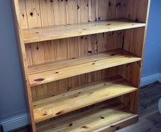 Solid pine bookcase / bookshelf
