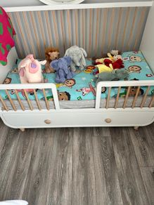 Ikea Myrlla Cot Bed White with Pocket Sprung Mattress (See pics adjustable suitable from newborn)