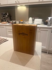 Wooden mixed spice box