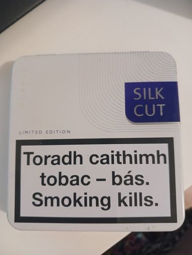 Silk cut tin