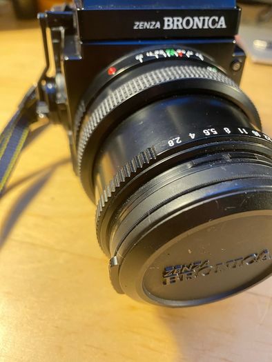 Bronica etrsi medium format camera