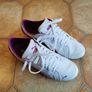 Pretty PUMA White & Pink Sneakers size 6 Image 2