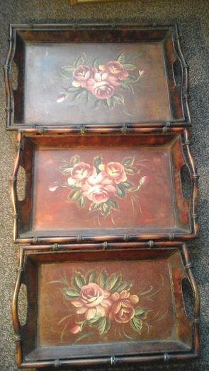 Set of 3 large vintage metal tole trays
