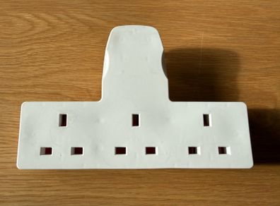 Multi plug extension socket, 3 way plug adapter, triple adapter plug extension socket