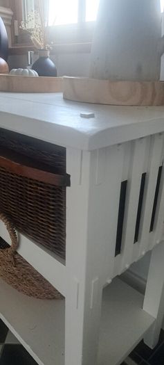 Sideboard/Console