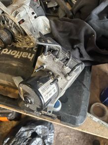 Bmw 320d Abs Pump