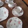 Shelley tea set Shelley dainty rose and red daisy pattern Image 2