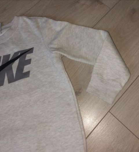 Nike Jumper - Size - 4-5 Years