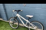 Apollo Kids Bike
