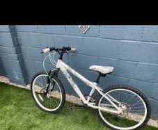 Apollo Kids Bike