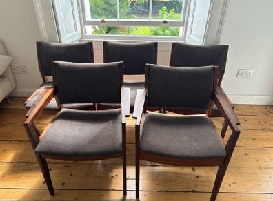 5 Crannac chairs
