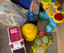 toys