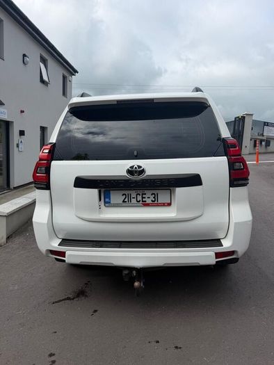 Toyota Land Cruiser 2021
