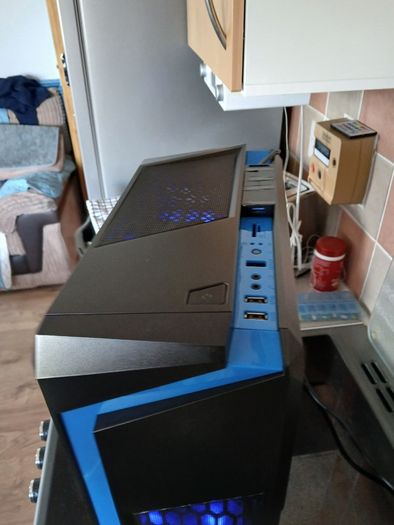 Desktop PC Plus 10" 32GB Weelikeit Android Table