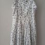 girls summer dress aged 7-8 Image 2