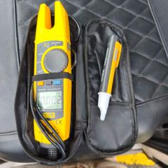 Digital multimeter