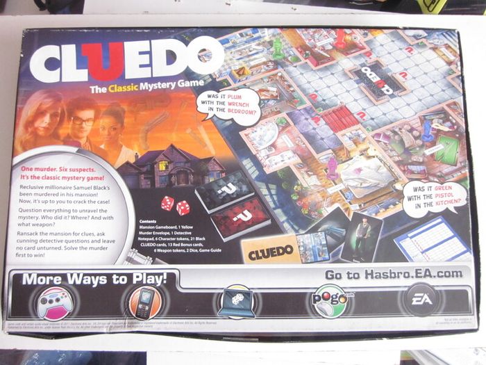 Cluedo The Classic Mystery Game 2011