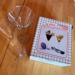 2 x Vintage/Retro Champagne Cocktail Glasses