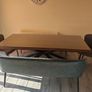 Table and chairs Image 3
