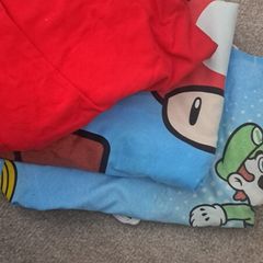 Single Used Mario Duvet with Red Sheet
