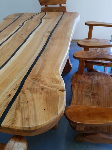 Cherry table and 6 chairs